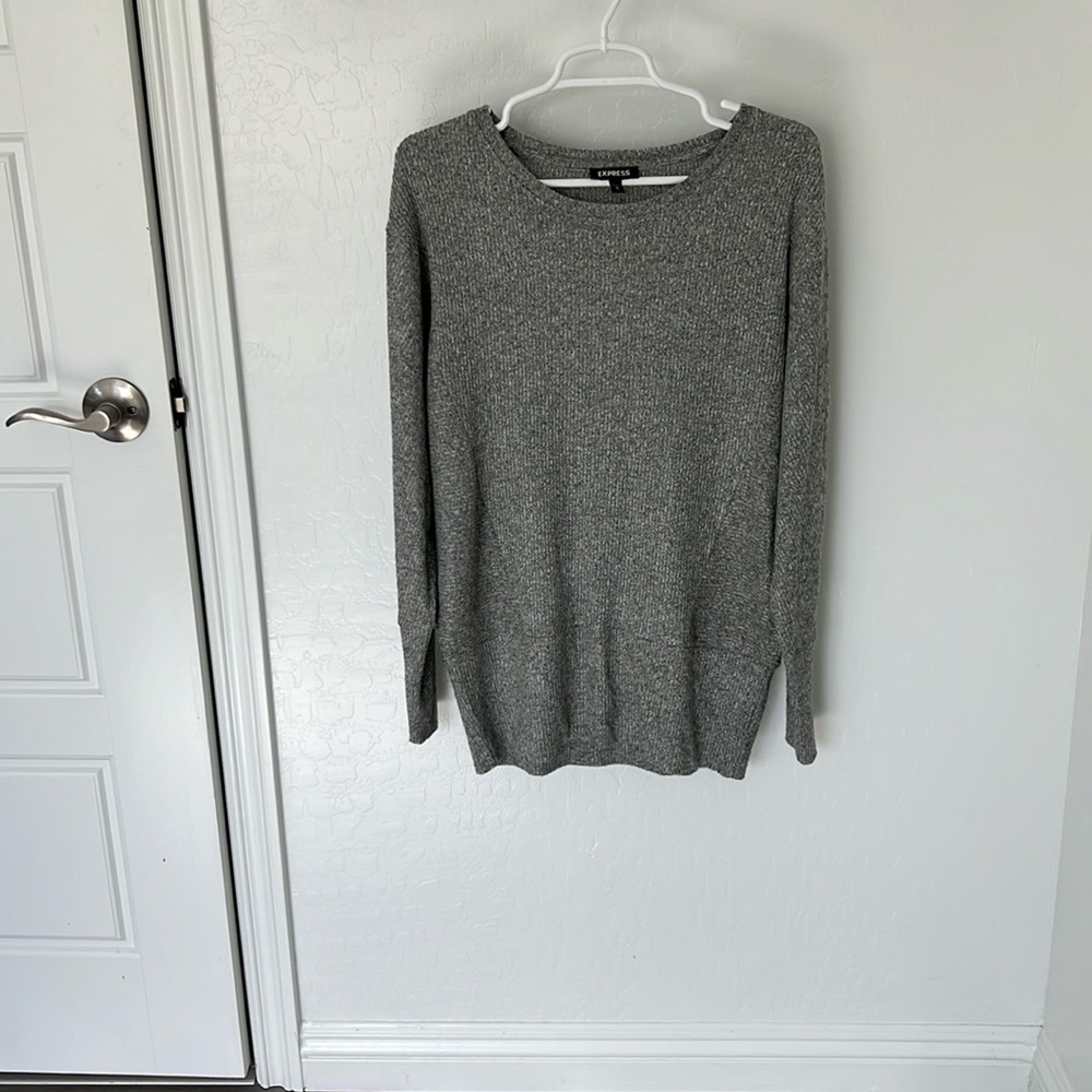 Long sleeve express shirt